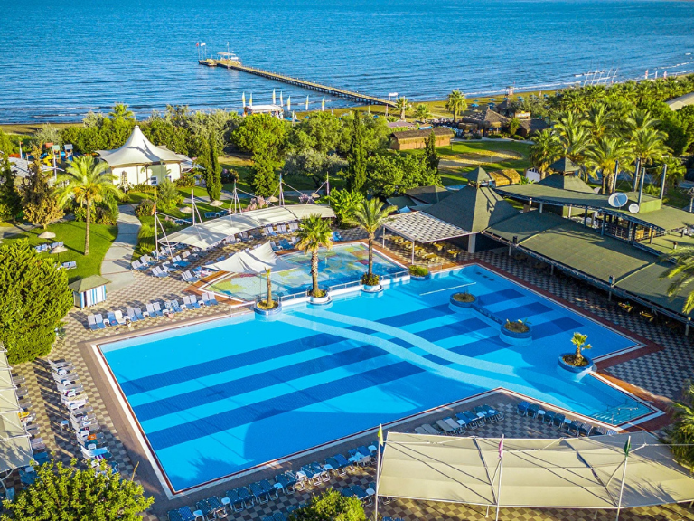 tui blue 1